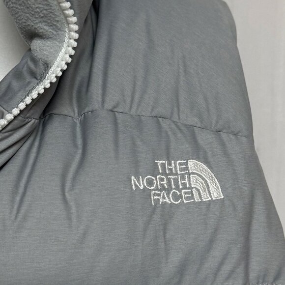 The North Face Women’s Nuptse 700 Vest Medium Gray Down Insulated EUC - Picture 6 of 14